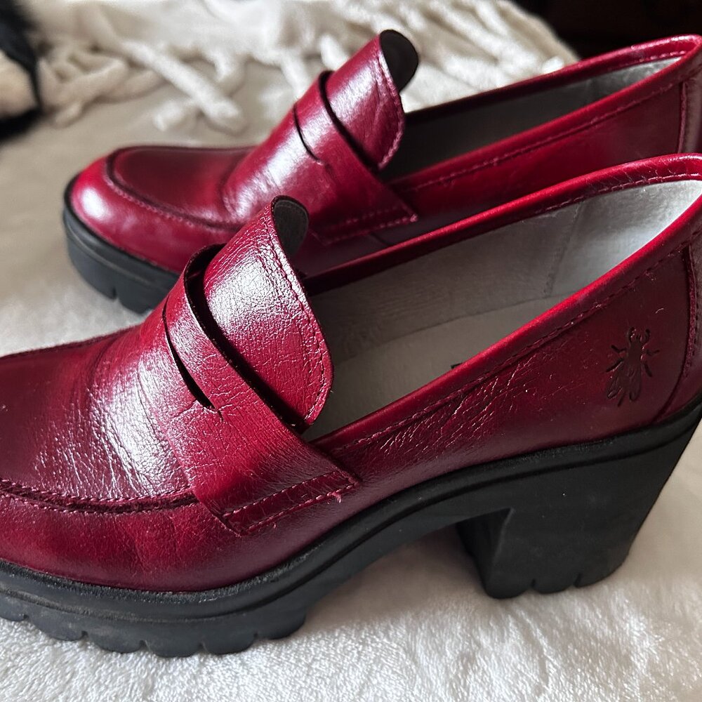 FLY London Toky platform penny loafer 39 size 8